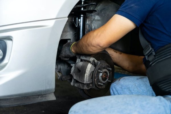 A quel moment faut-il changer les pièces d'une voiture sans permis ?